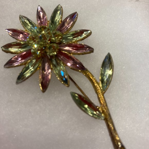 Brooch - Picture 3 of 3